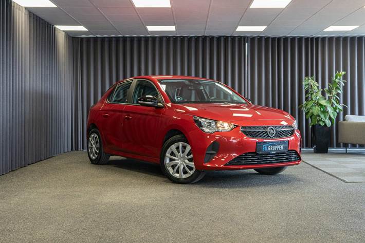 Rød Opel Corsa-e fra 2023