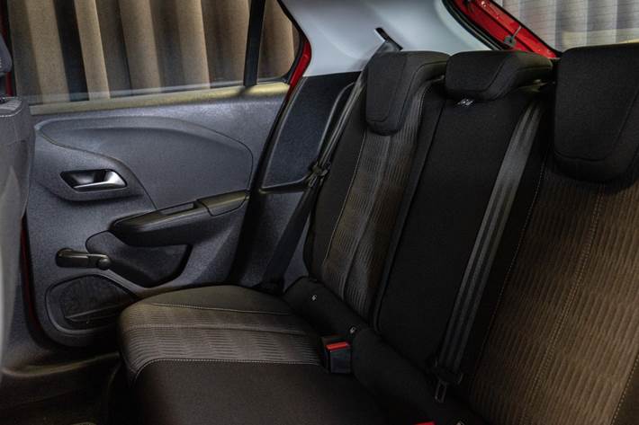 Rød Opel Corsa-e fra 2023