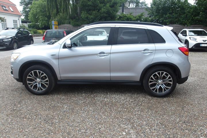 Sølv Mitsubishi ASX fra 2015
