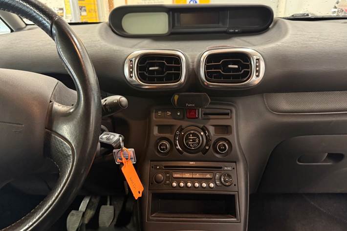 Blå Citroën C3 Picasso fra 2009
