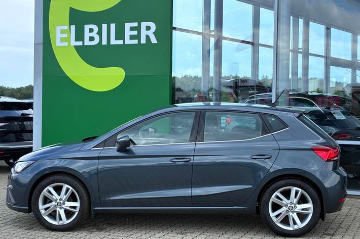 Grå Seat Ibiza fra 2022