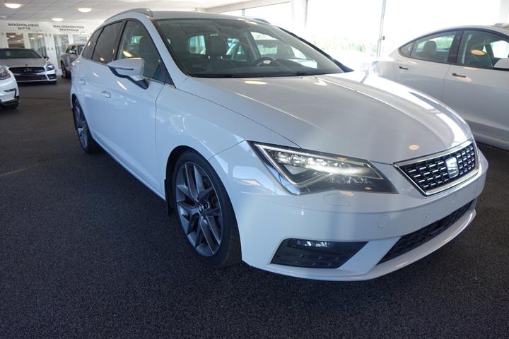 Hvid Seat Leon fra 2019