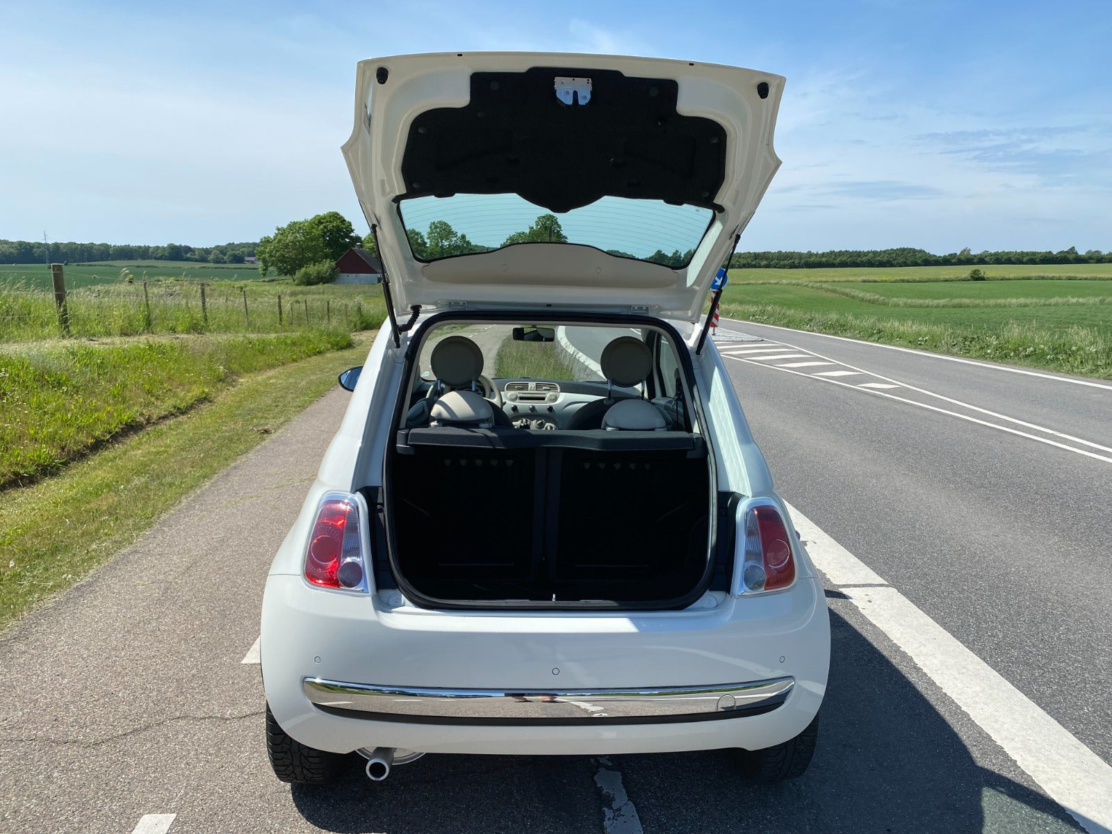 Hvid Fiat 500 fra 2014