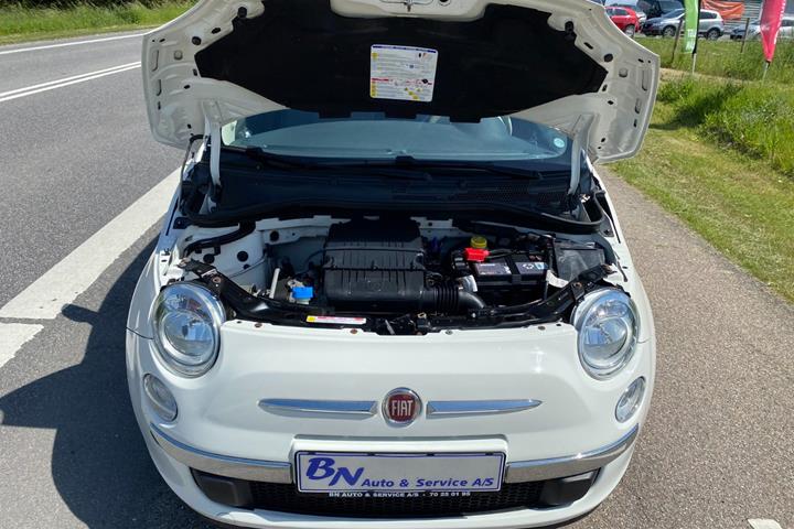 Hvid Fiat 500 fra 2014