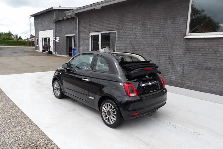 Sort Fiat 500C fra 2018