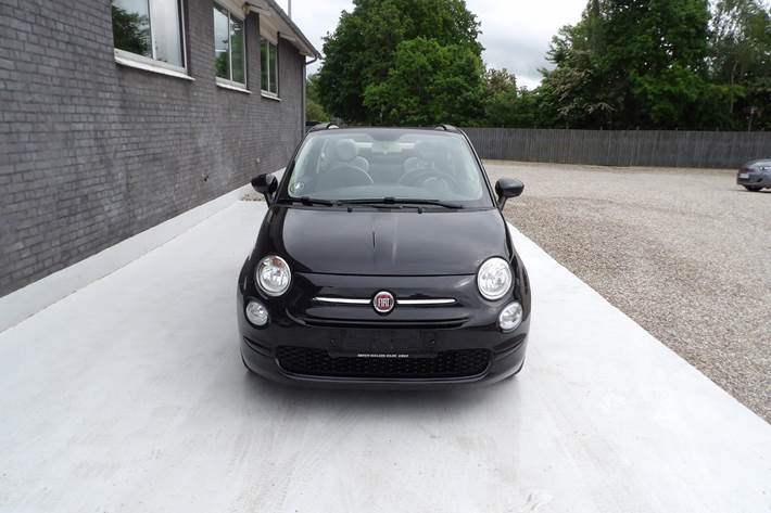 Sort Fiat 500C fra 2018