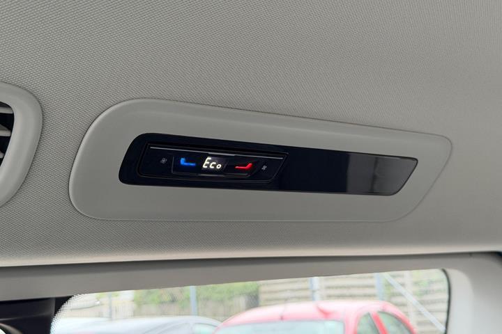 Blå VW ID.Buzz fra 2026