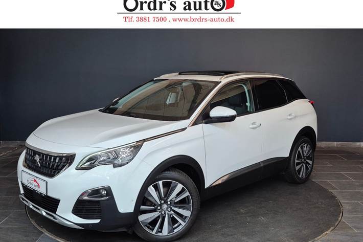 Hvid Peugeot 3008 fra 2017 set udefra