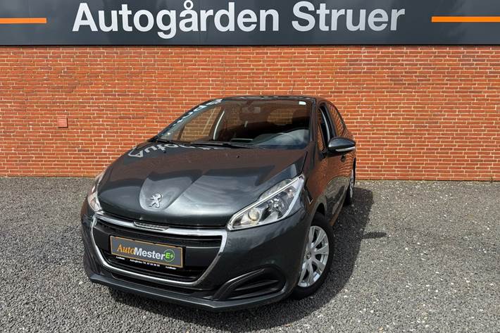 undefined Peugeot 208 fra 2017 set udefra
