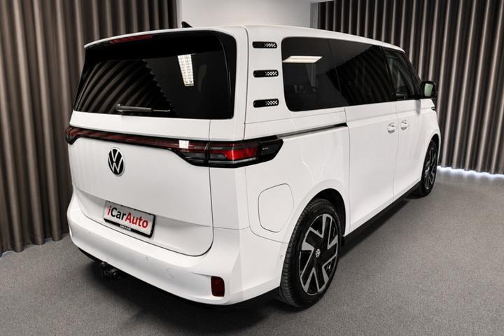 Hvid VW ID.Buzz fra 2023