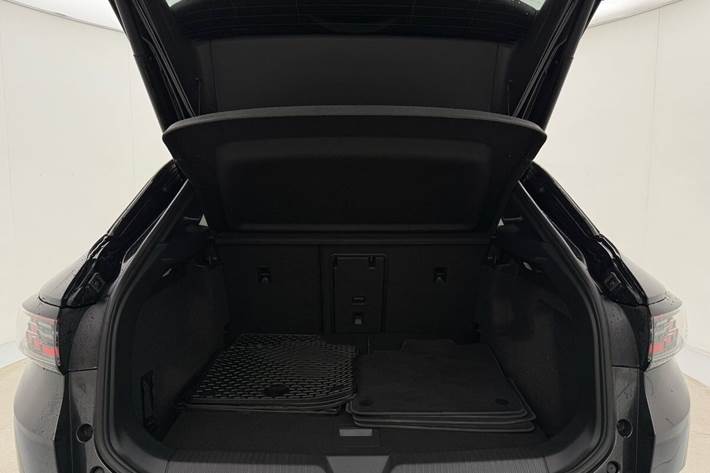 Grå VW ID.4 fra 2021