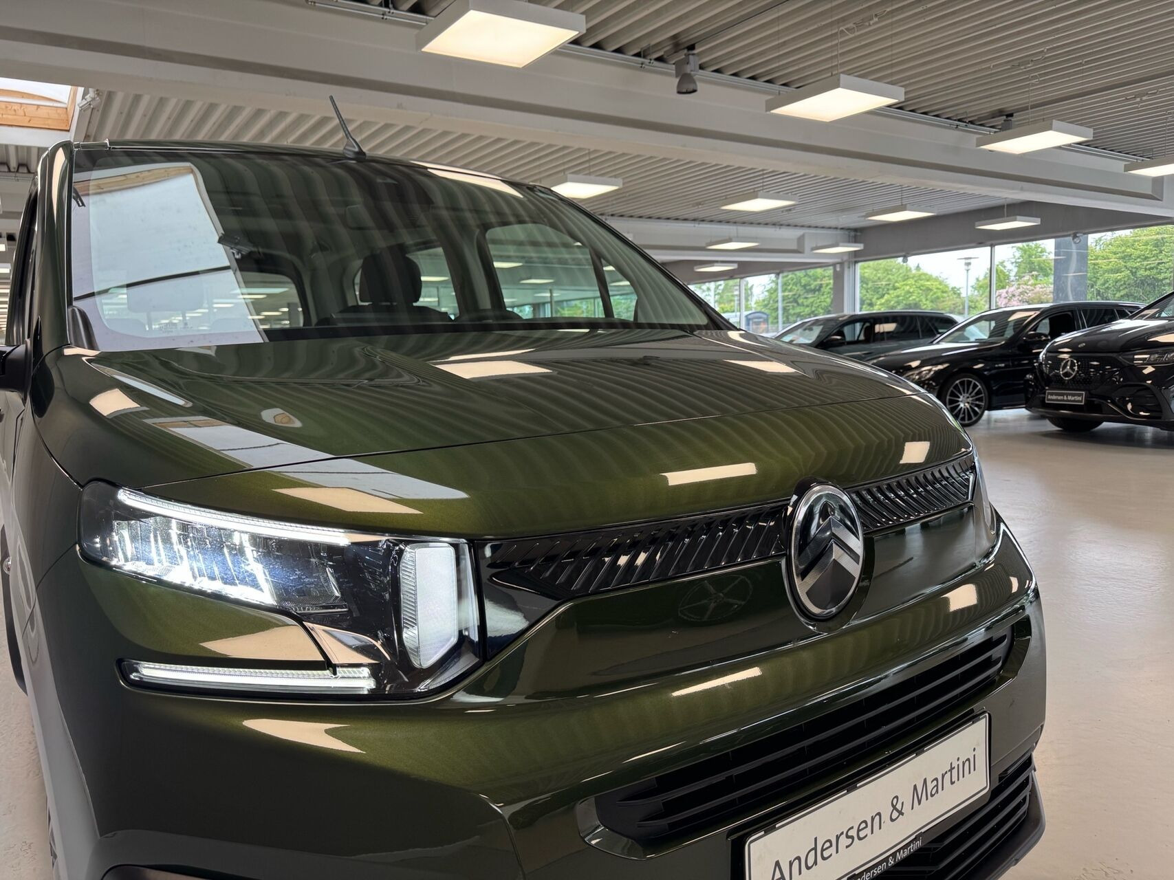 Grøn Citroën ë-Berlingo fra 2025