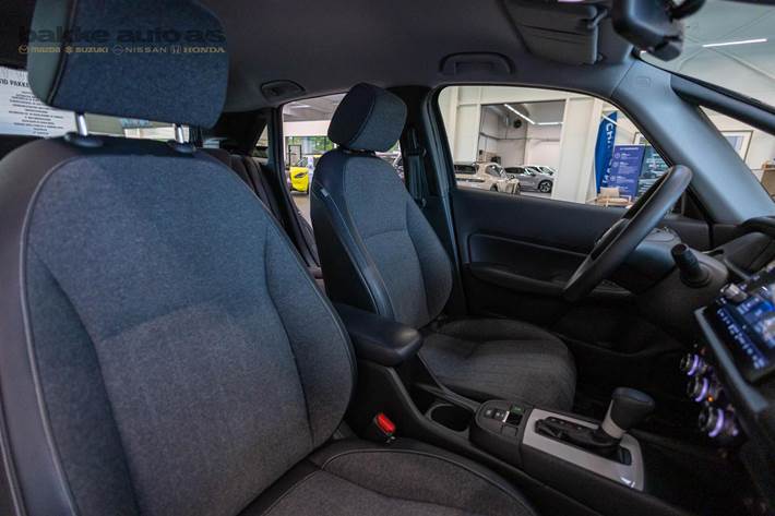 Blå Honda Jazz fra 2022