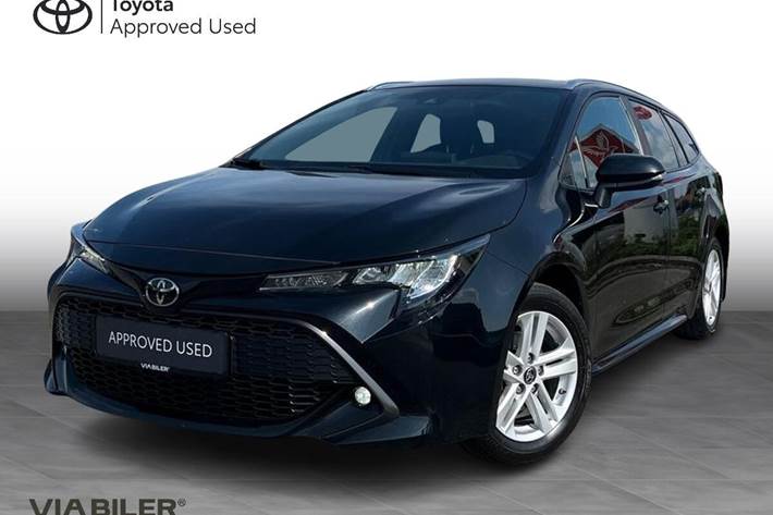 Sort Toyota Corolla fra 2020 set udefra