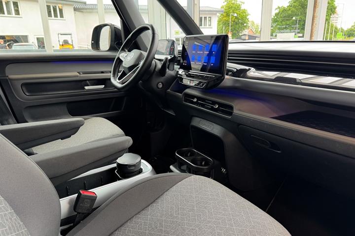 Blå VW ID.Buzz fra 2023