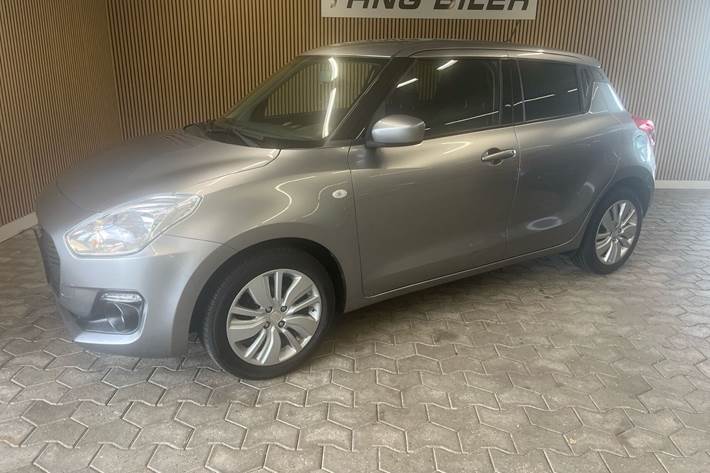 Sort Suzuki Swift fra 2018