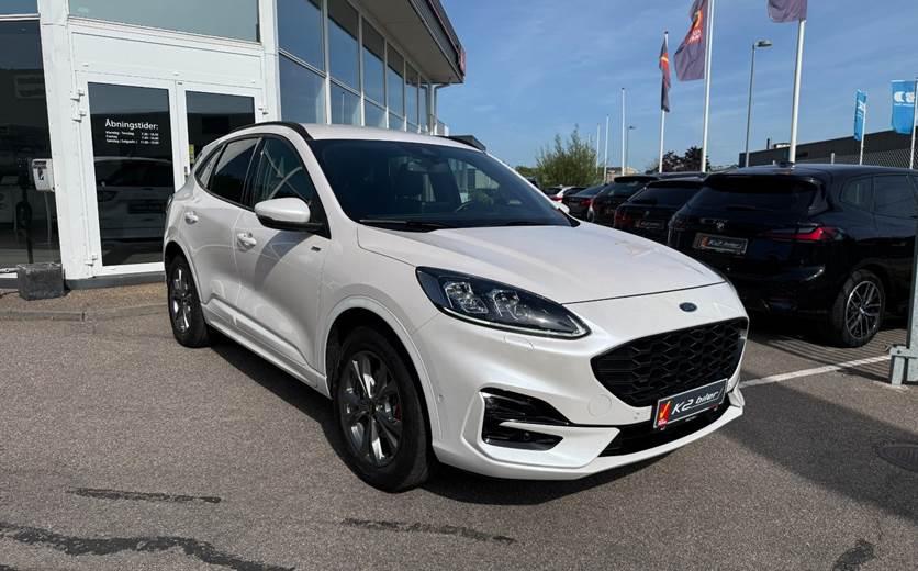 Ford Kuga 2,5 PHEV ST-Line X CVT