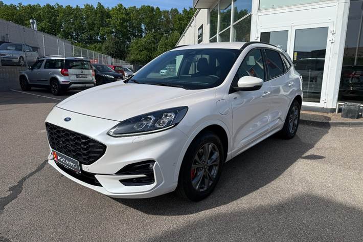 Hvid Ford Kuga fra 2021