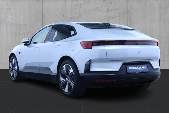 Hvid Polestar 4 fra 2024