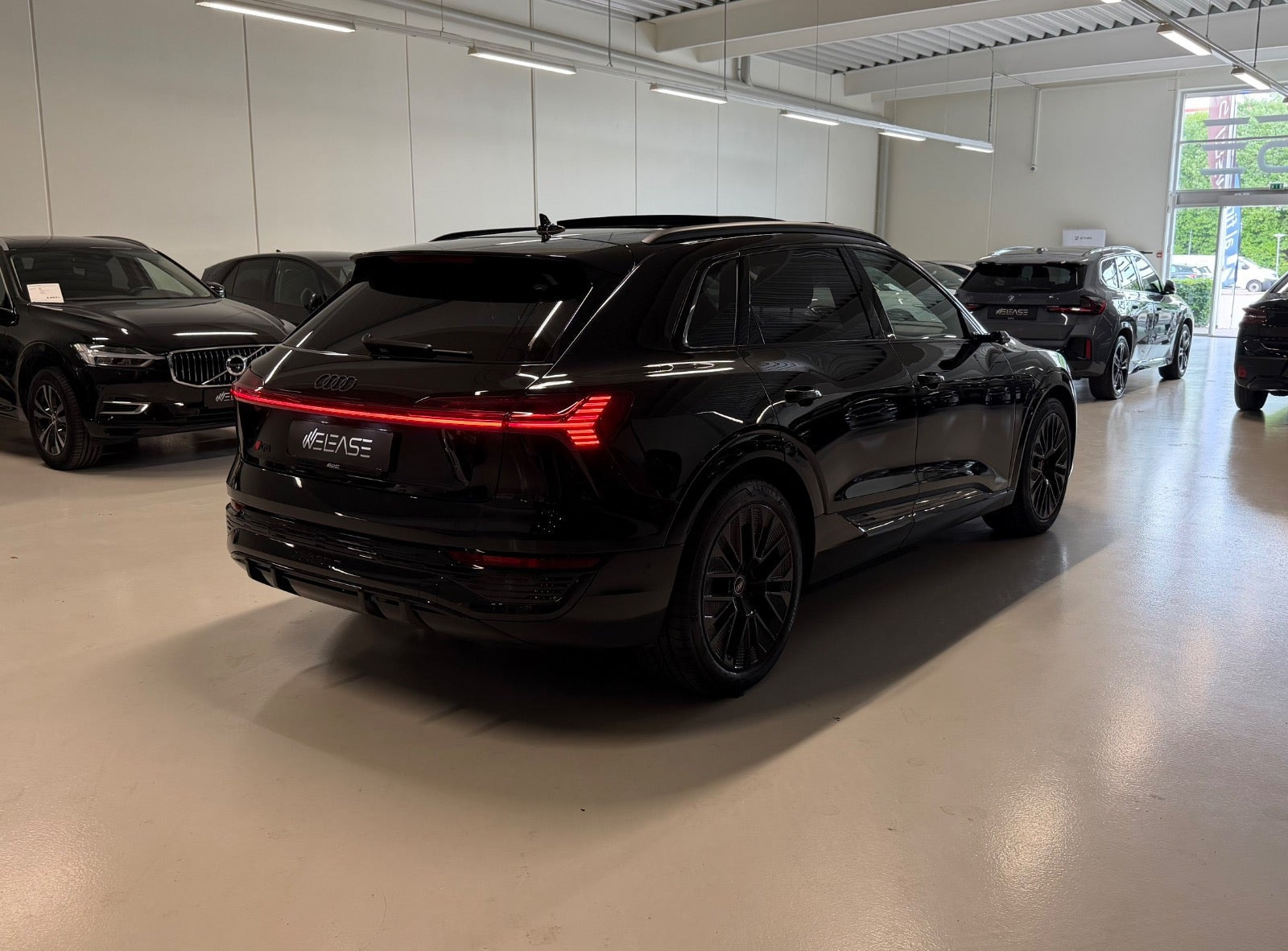 Sort Audi Q8 e-tron fra 2024