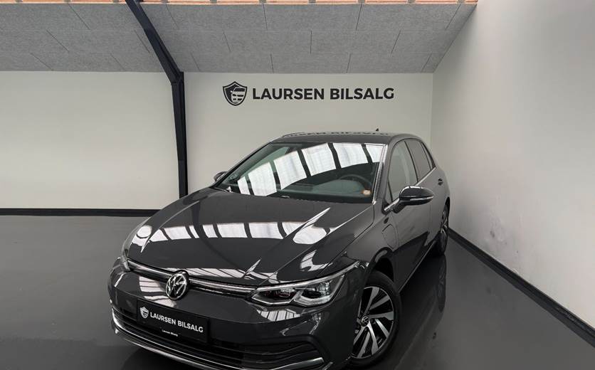 VW Golf VIII 1,4 eHybrid DSG