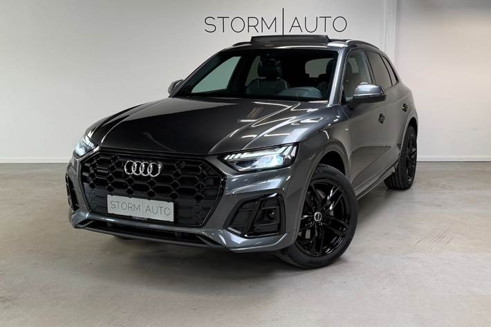 Grå Audi Q5 fra 2022