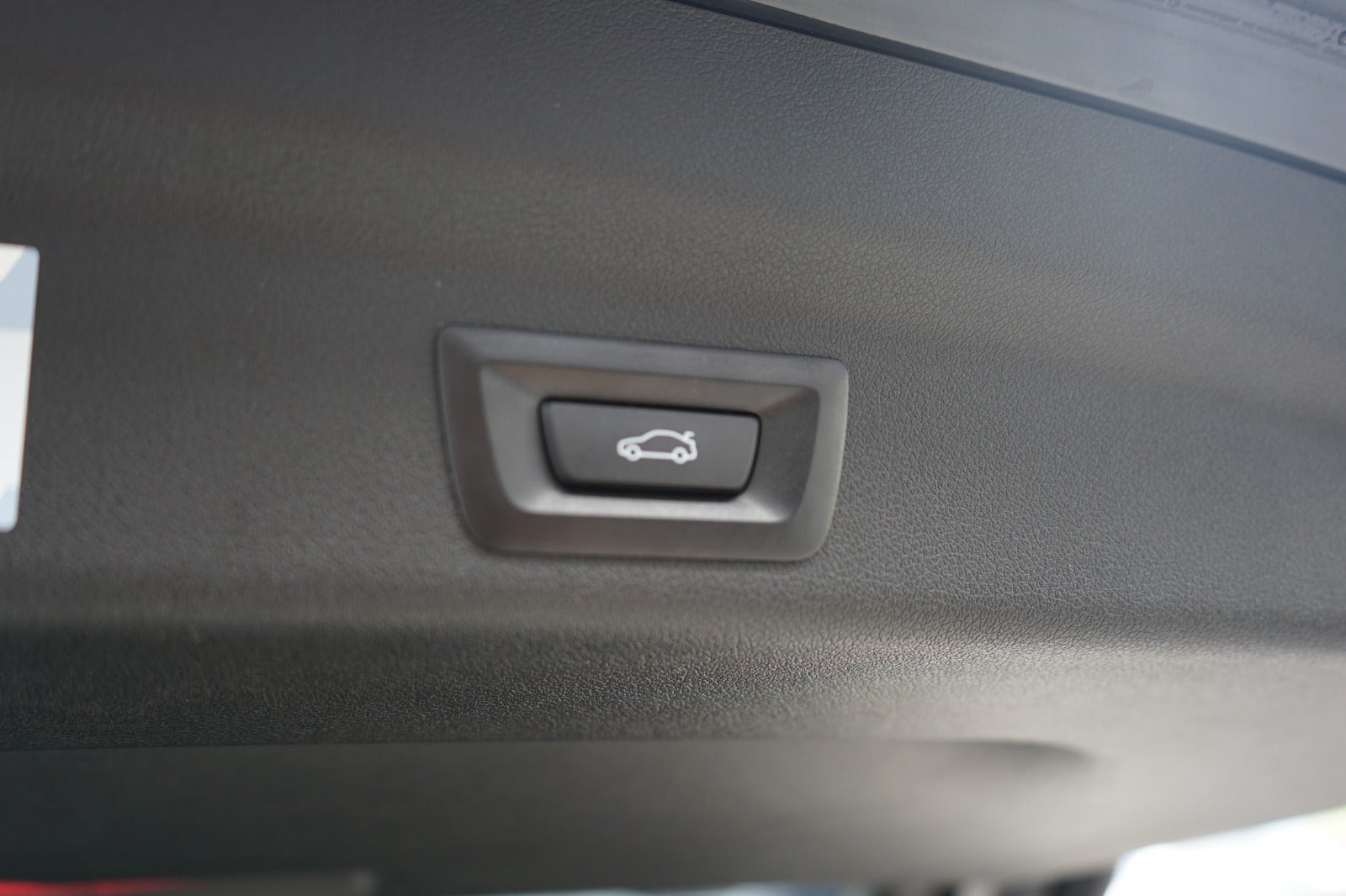 Sort BMW iX1 fra 2025