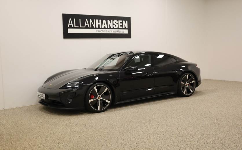 Porsche Taycan 4S Performance+