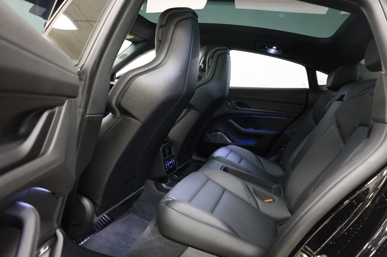 Sort Porsche Taycan 4S fra 2021