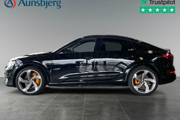 Sort Audi e-tron S fra 2022
