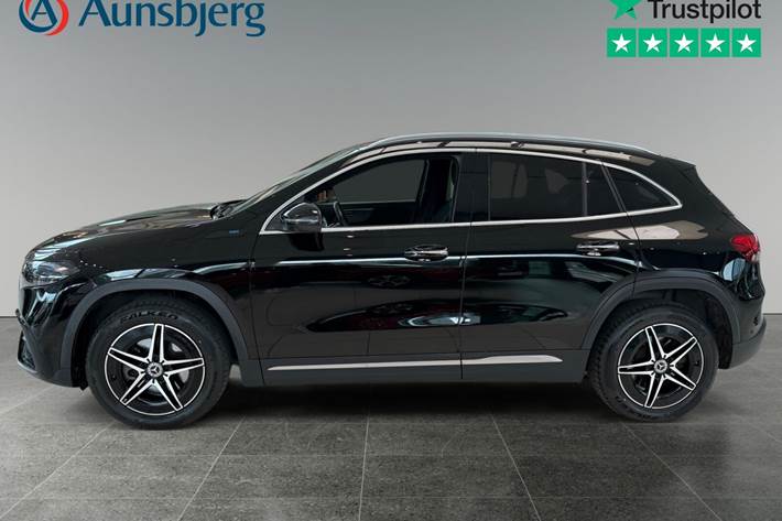 Sort Mercedes EQA250 fra 2022