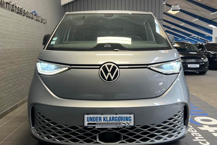 Grå VW ID.Buzz fra 2024