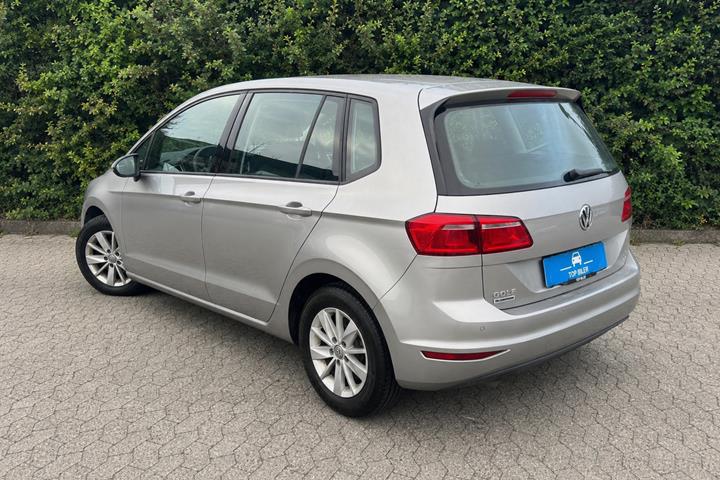 undefined VW Golf Sportsvan fra 2014
