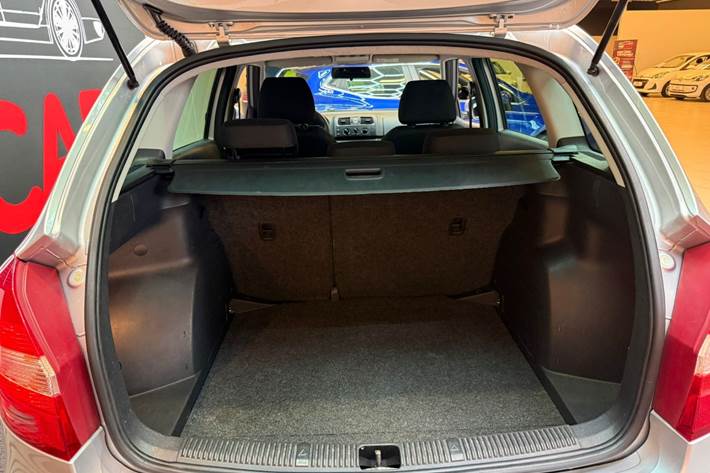 Sølv Skoda Fabia fra 2015
