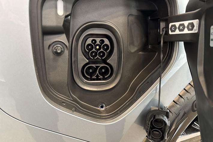 Grå VW ID.Buzz fra 2022