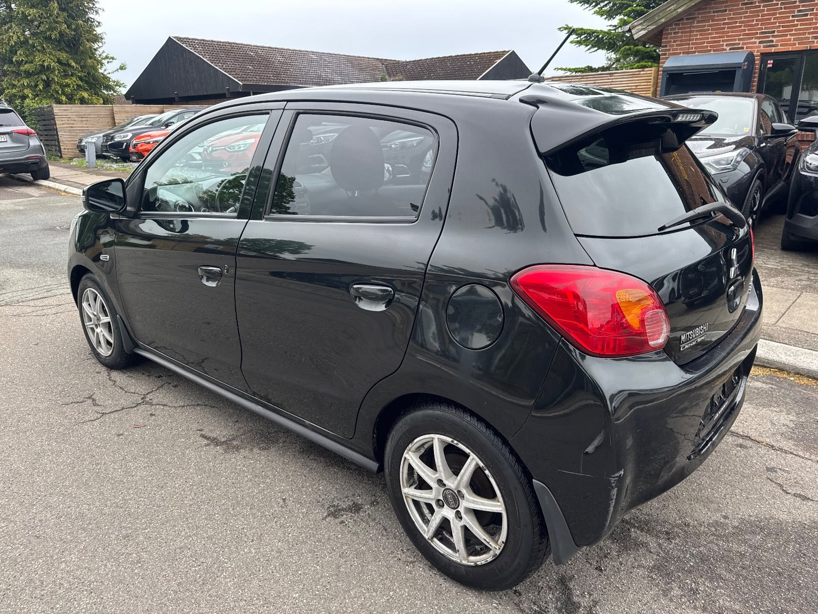 undefined Mitsubishi Space Star fra 2015