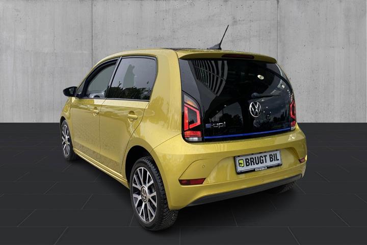 Gul VW E-UP! fra 2021