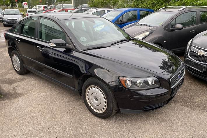 undefined Volvo S40 fra 2006 set udefra