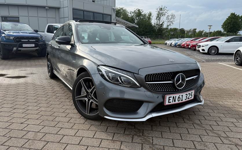 Mercedes C43 3,0 AMG stc. aut. 4Matic