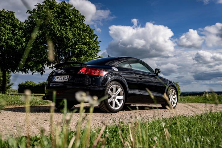Sort Audi TT fra 2007