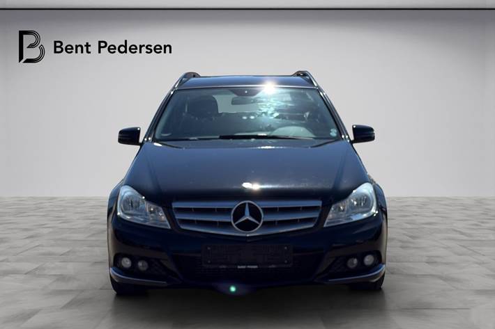 undefined Mercedes C180 d fra 2014 set udefra