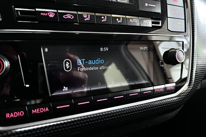 Grå VW e-up fra 2021