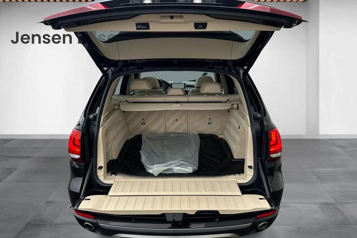 undefined BMW X5 fra 2015