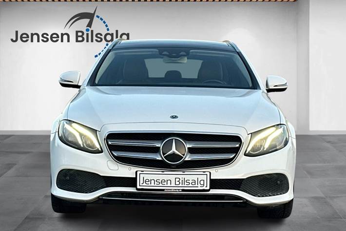 Hvid Mercedes E220 d fra 2017