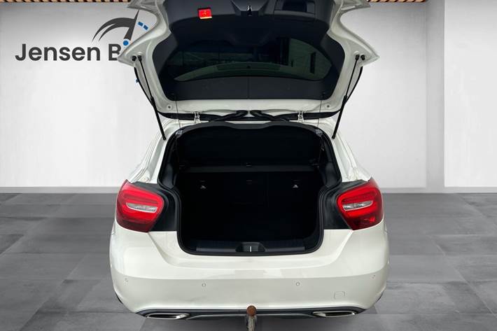 undefined Mercedes A180 d fra 2018