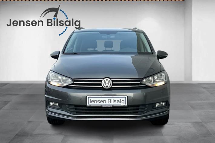 undefined VW Touran fra 2020