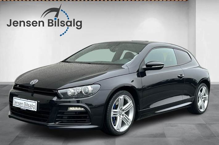 Sort VW Scirocco fra 2013