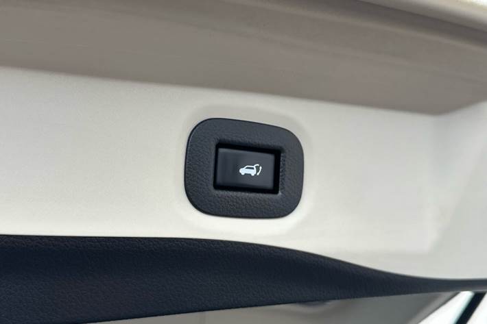 undefined Nissan X-Trail fra 2016