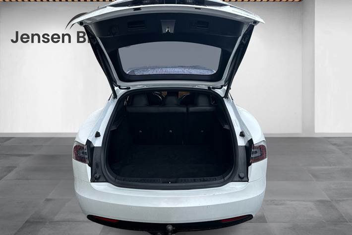 undefined Tesla Model S fra 2020