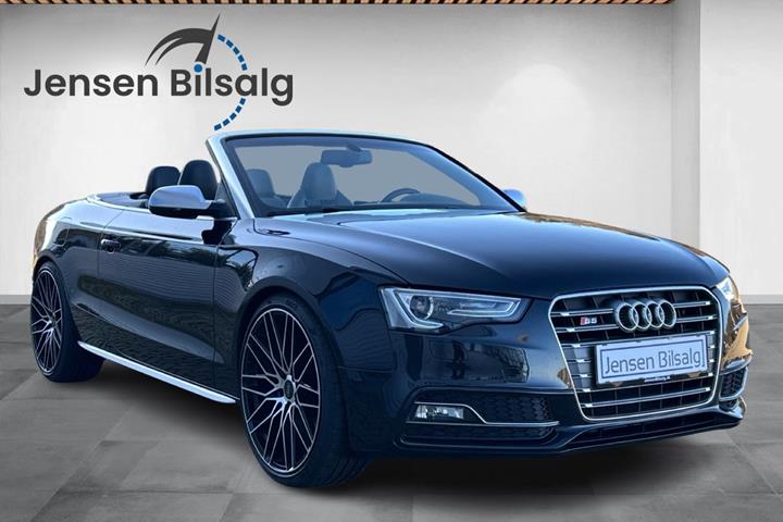 Sort Audi S5 fra 2013